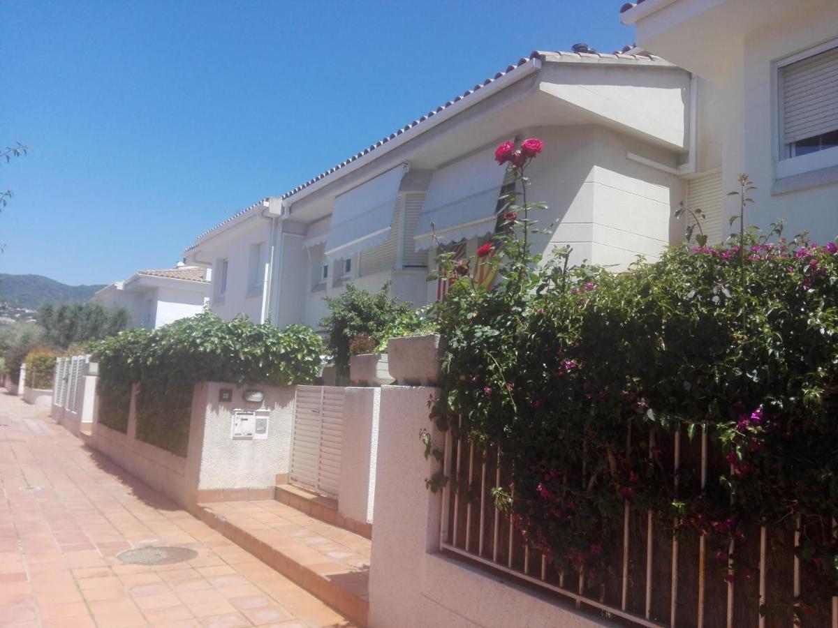 Apartamento agradable y familiar Premiá de Mar Exterior foto